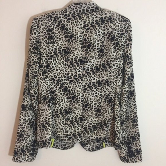 Vince Camuto Leopard Blazer. Size 0 - Picture 2 of 6